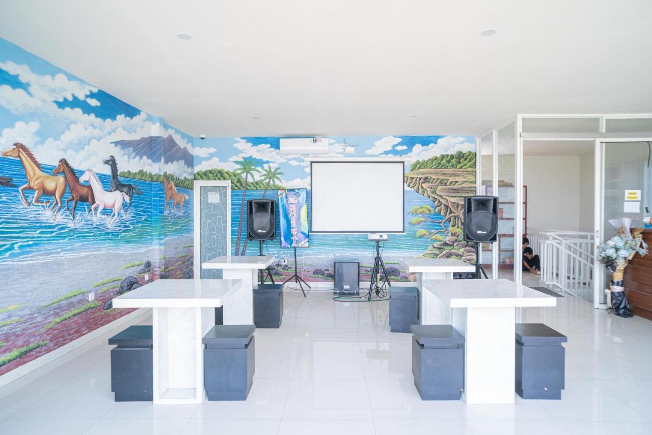 Reddoorz Plus @ Jalan Pemuda Timur Bojonegoro Exterior foto